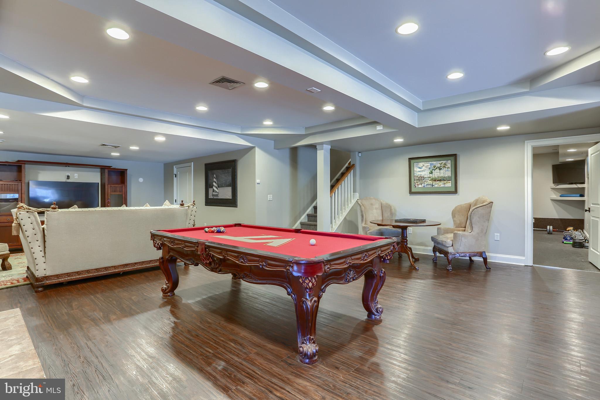 SOUTHRIDGE - Residential