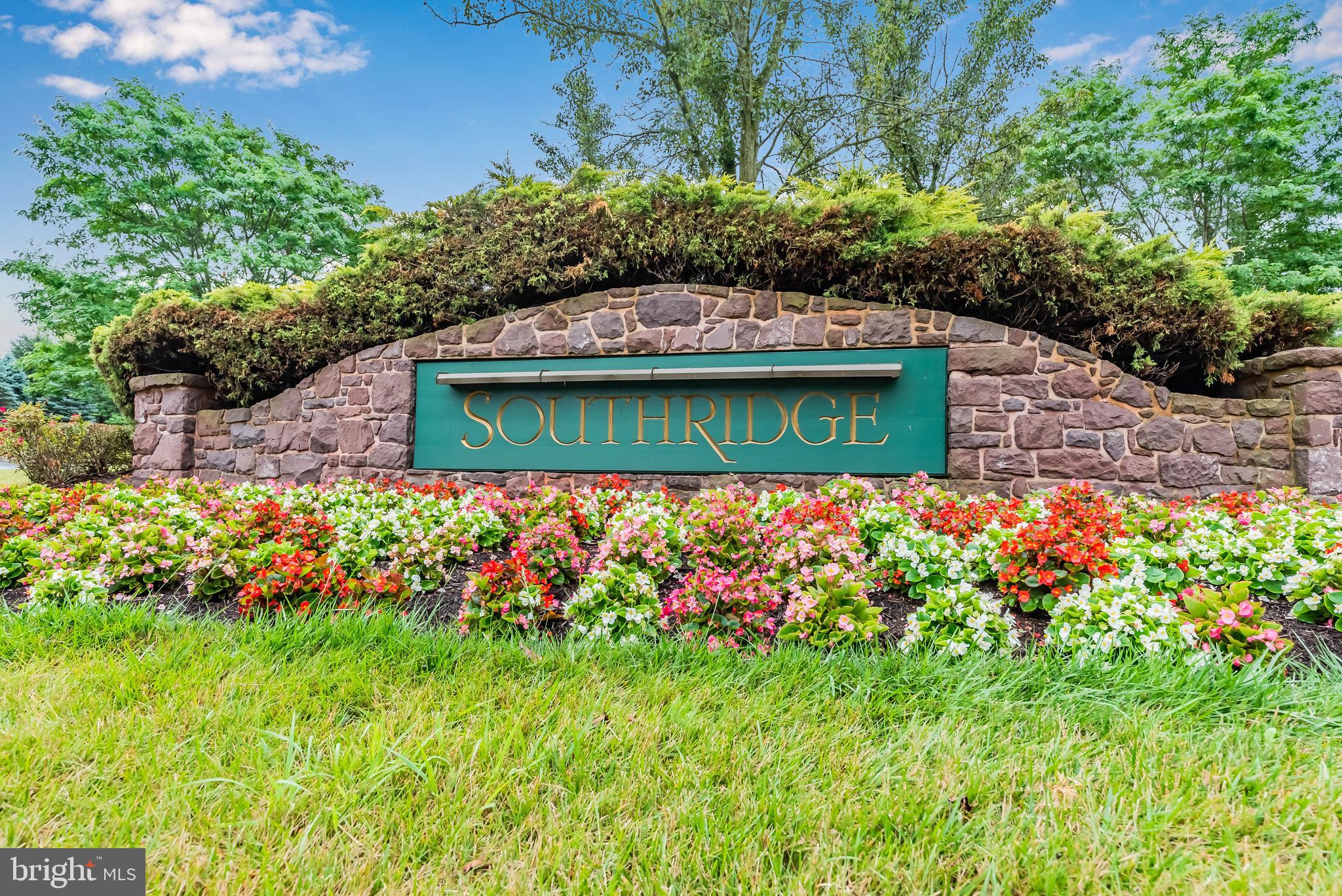 SOUTHRIDGE - Residential