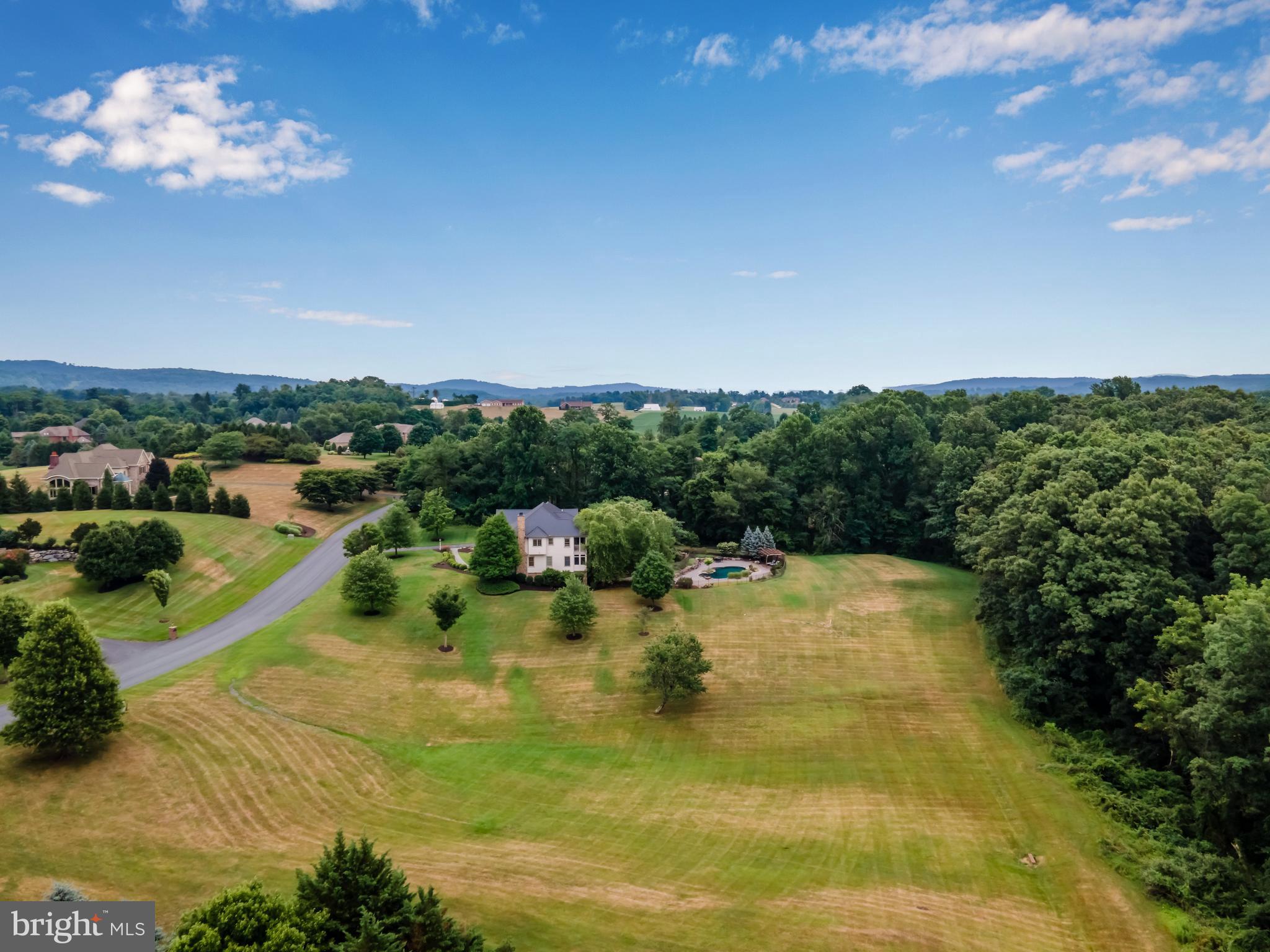 SOUTHRIDGE - Residential