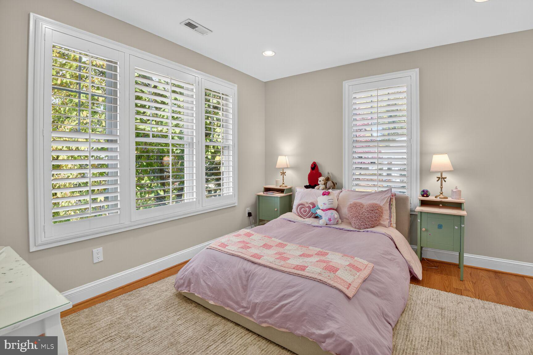 PARKWOOD - Residential