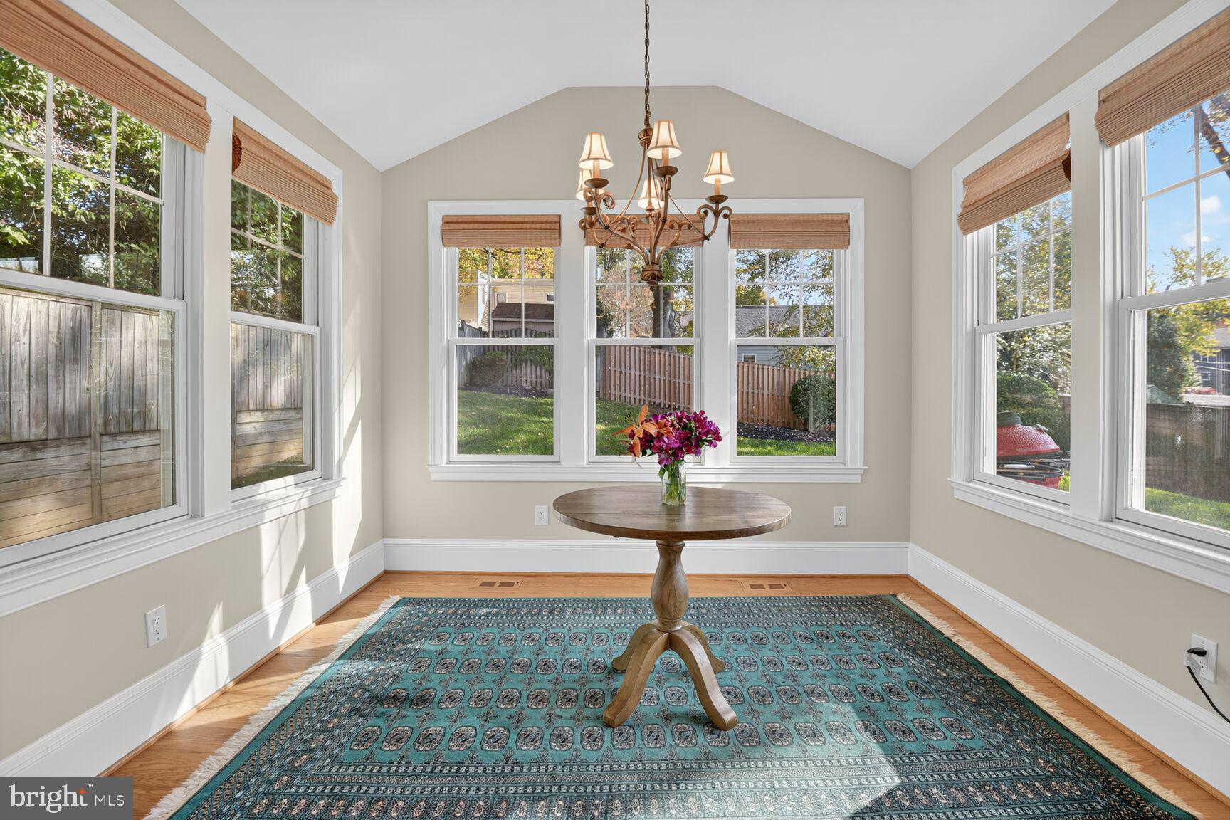 PARKWOOD - Residential