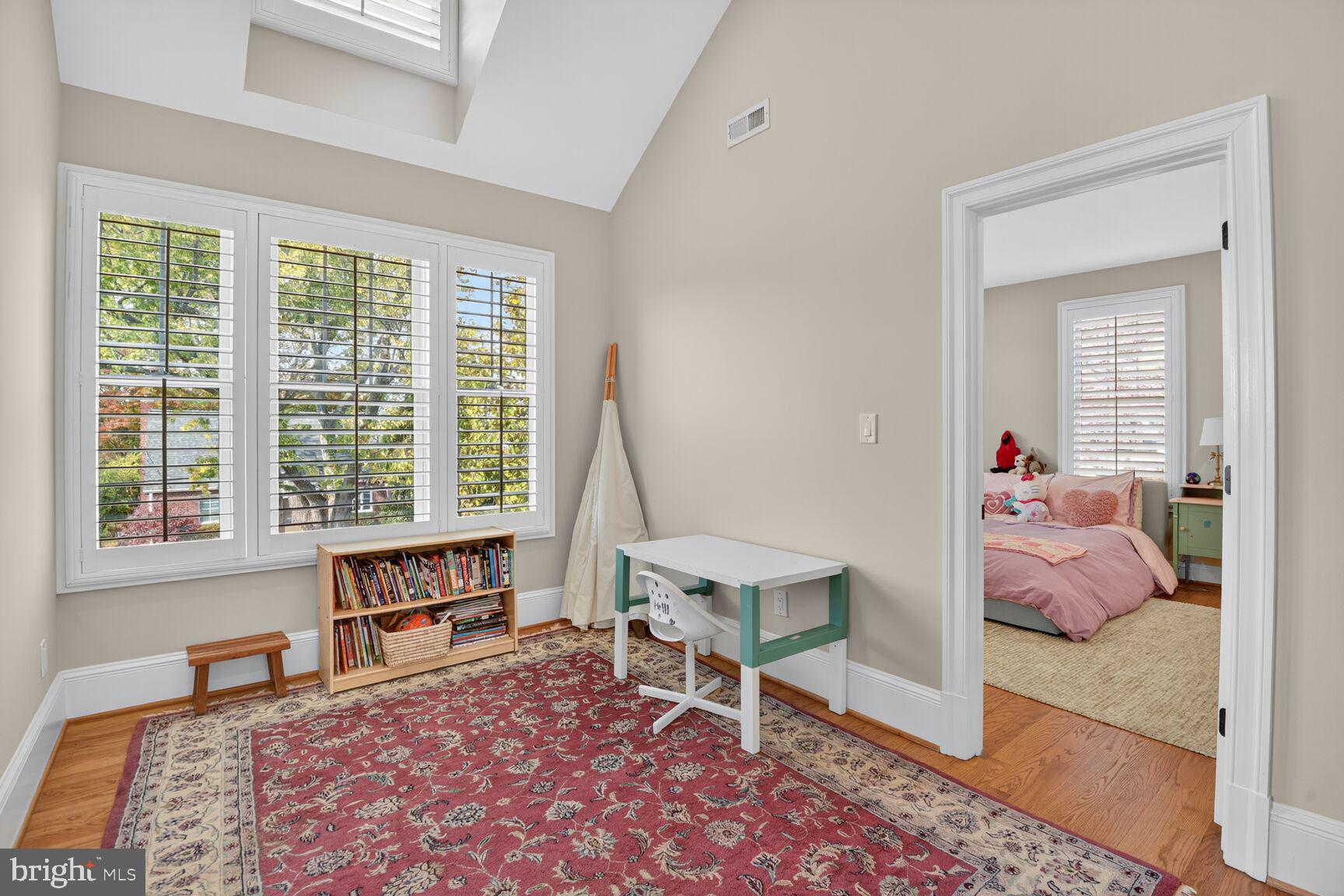 PARKWOOD - Residential