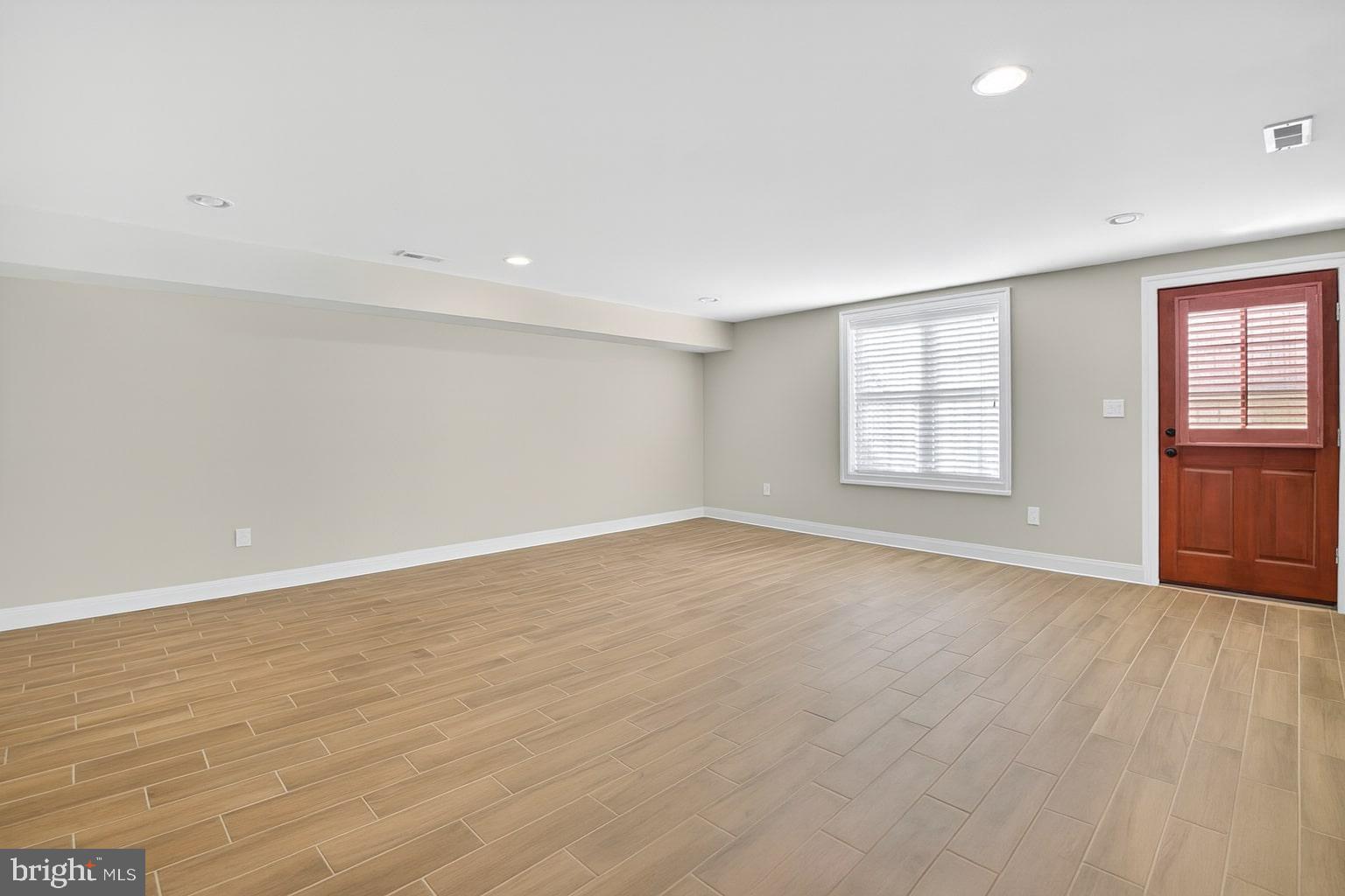 PARKWOOD - Residential