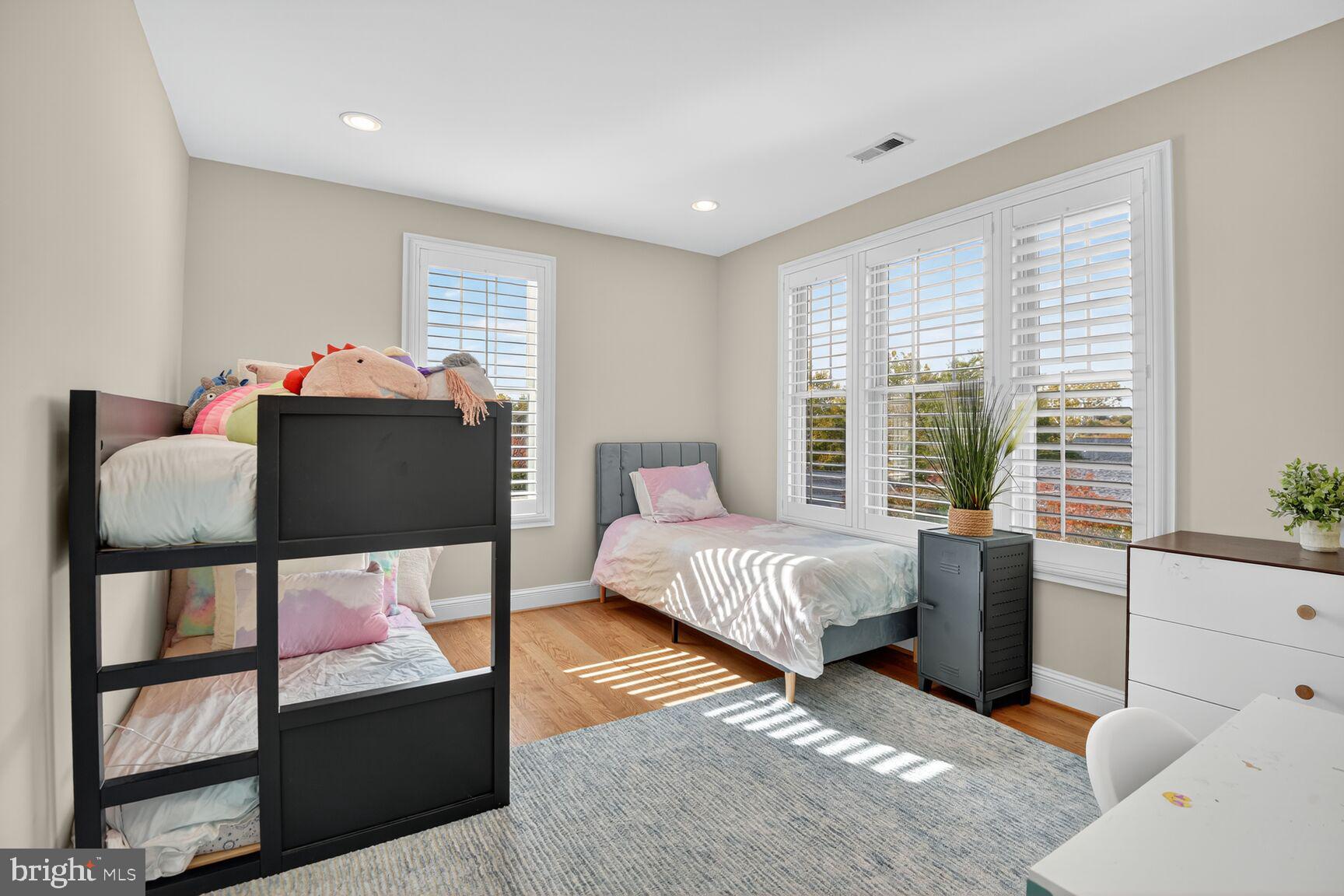 PARKWOOD - Residential