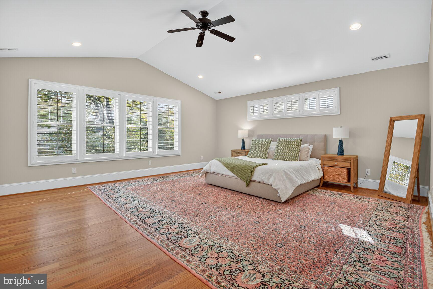 PARKWOOD - Residential