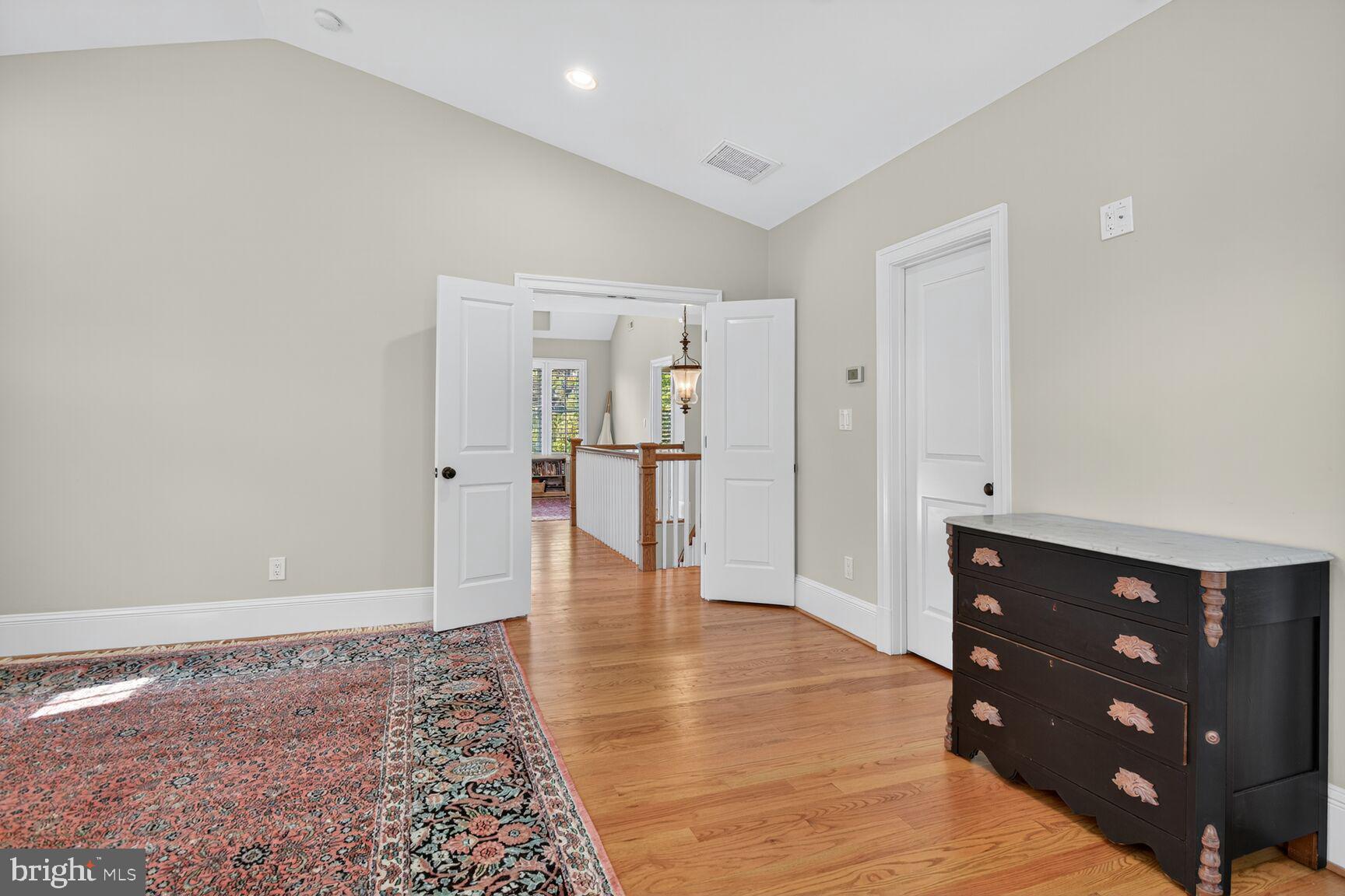 PARKWOOD - Residential