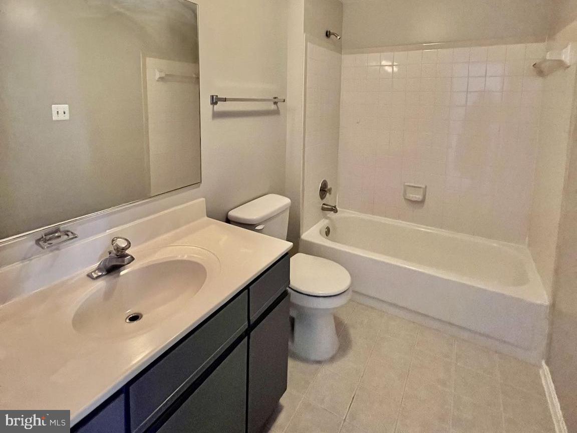 SOUTHLAKE AT MONTCLAIR - Residential Lease