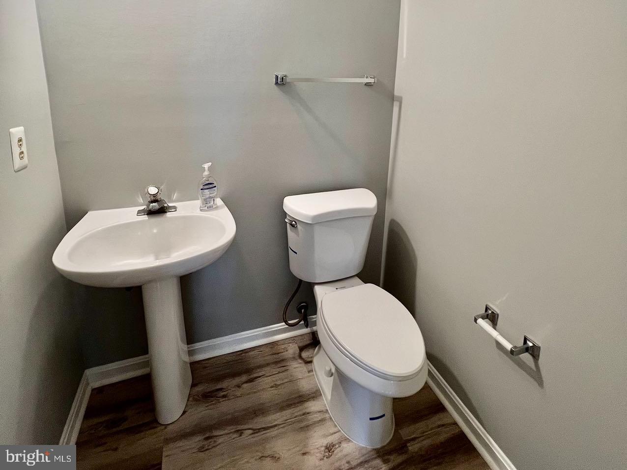 SOUTHLAKE AT MONTCLAIR - Residential Lease