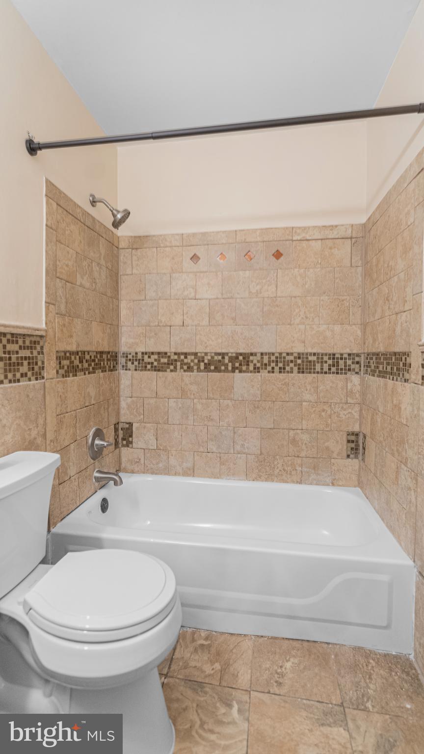 TEMPLE HILLS - Residential