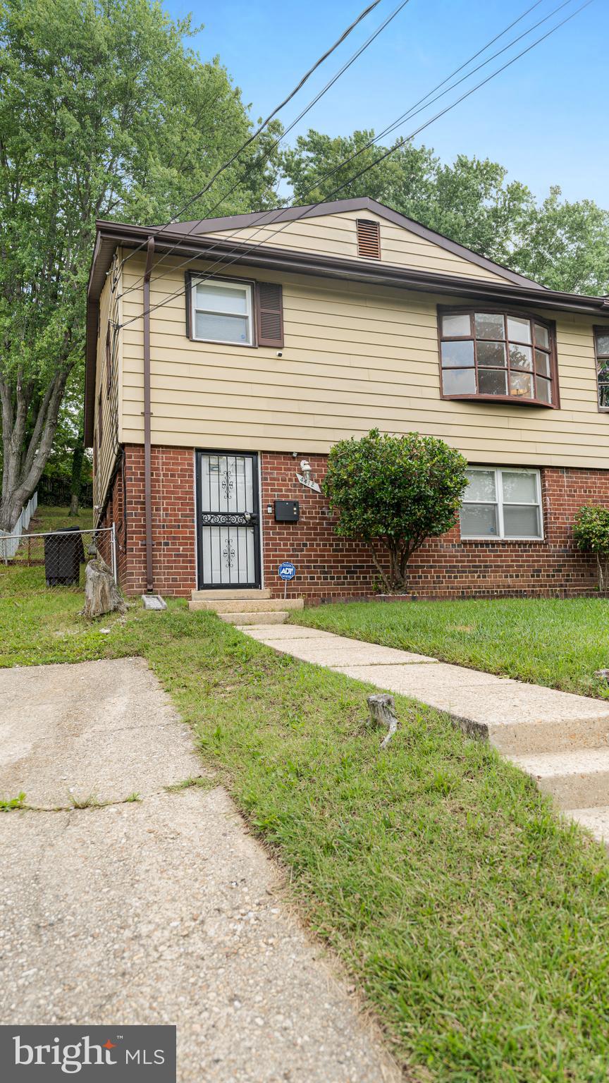 TEMPLE HILLS - Residential