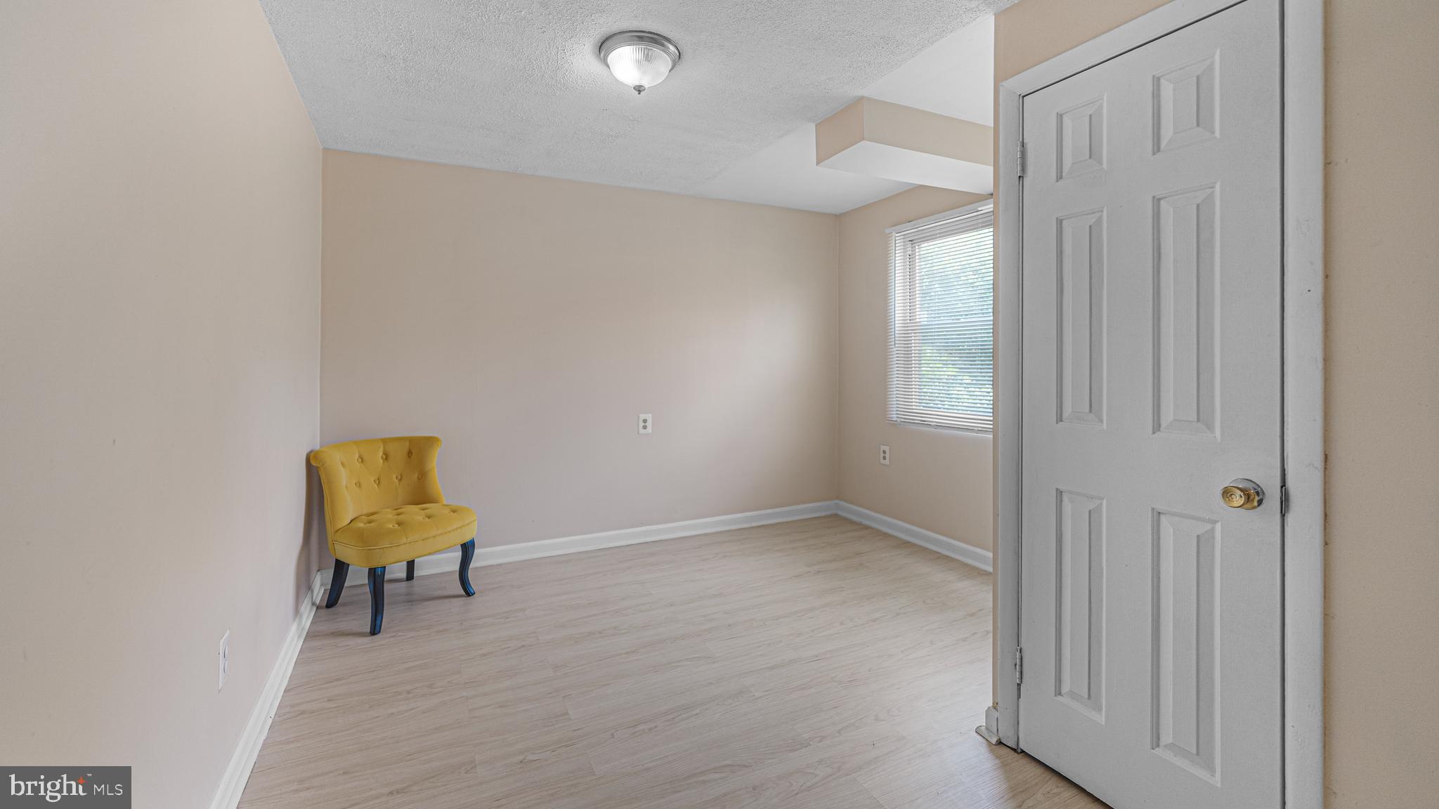 TEMPLE HILLS - Residential