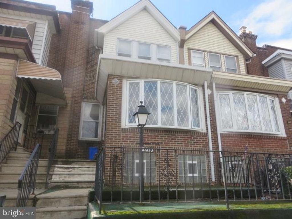 listing image 0