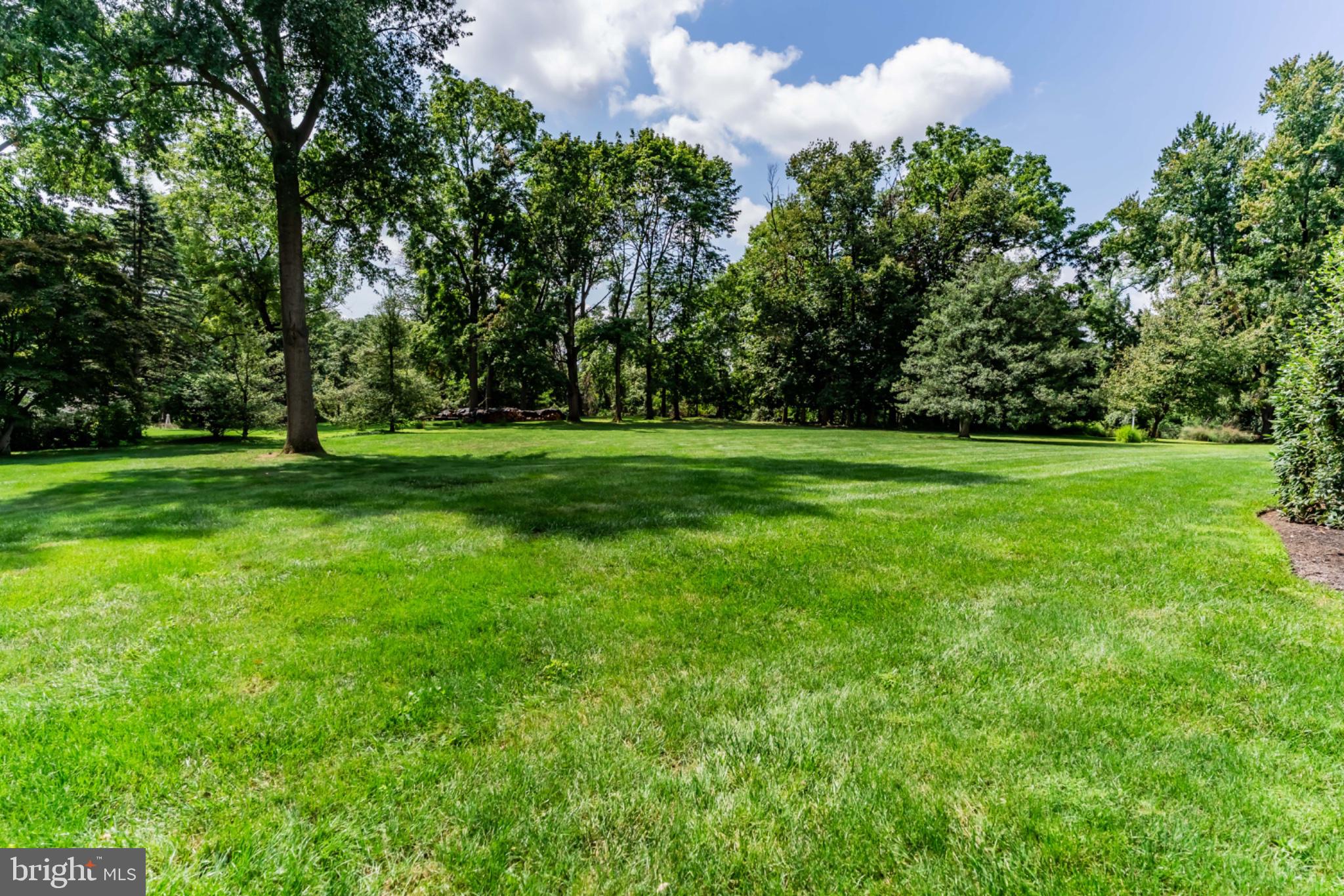 900 DREXEL HILLS BOULEVARD