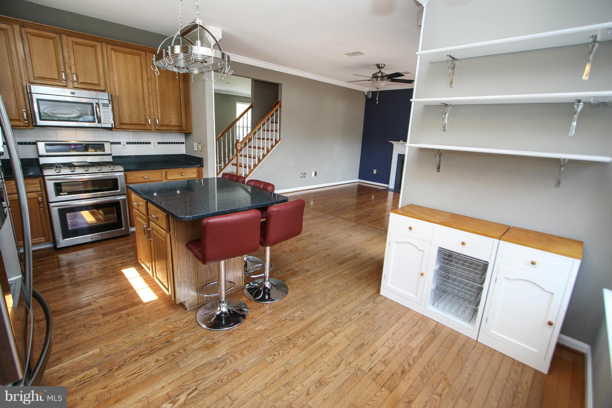 SOUTH RIDING - Residential