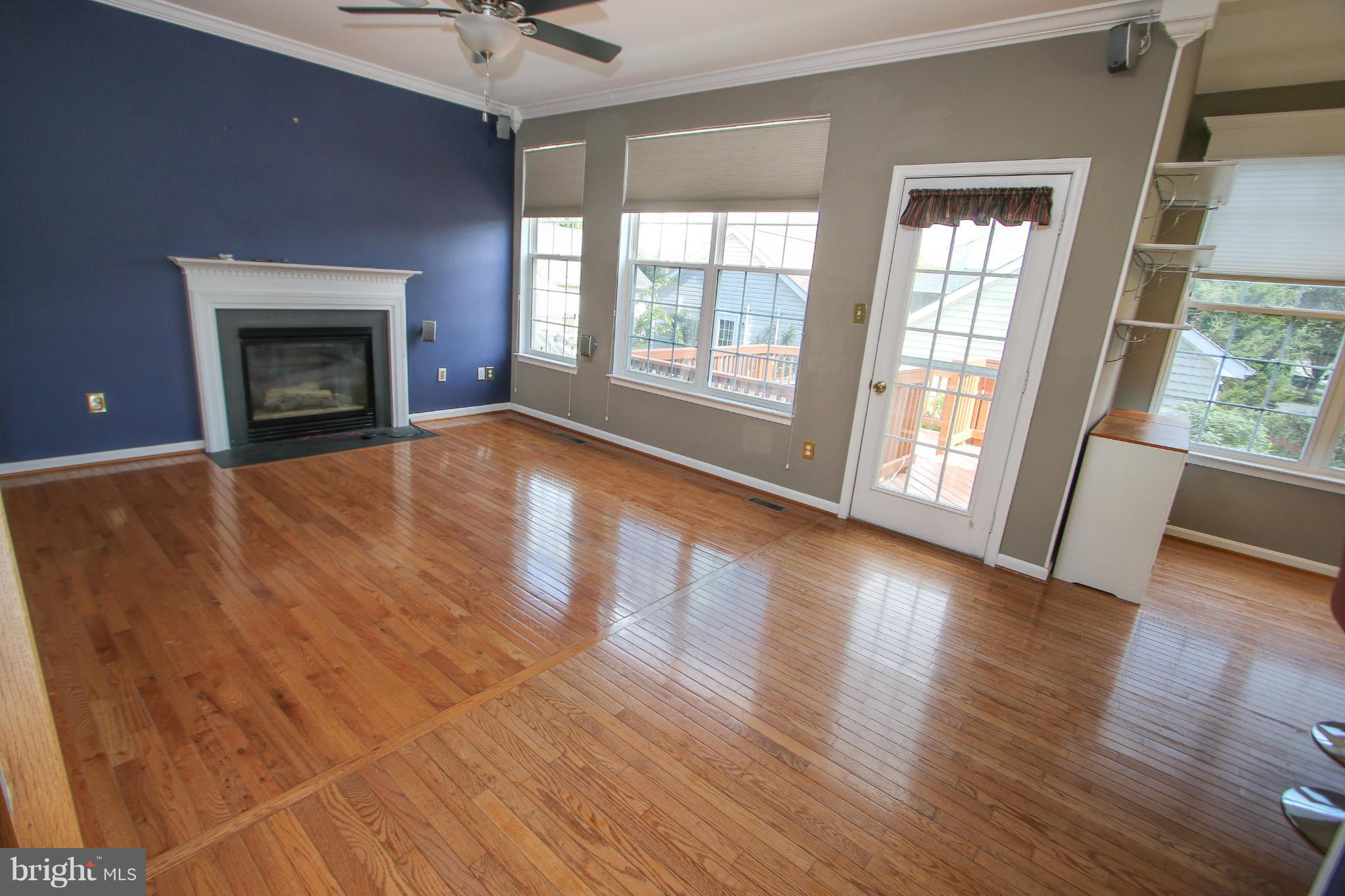 SOUTH RIDING - Residential