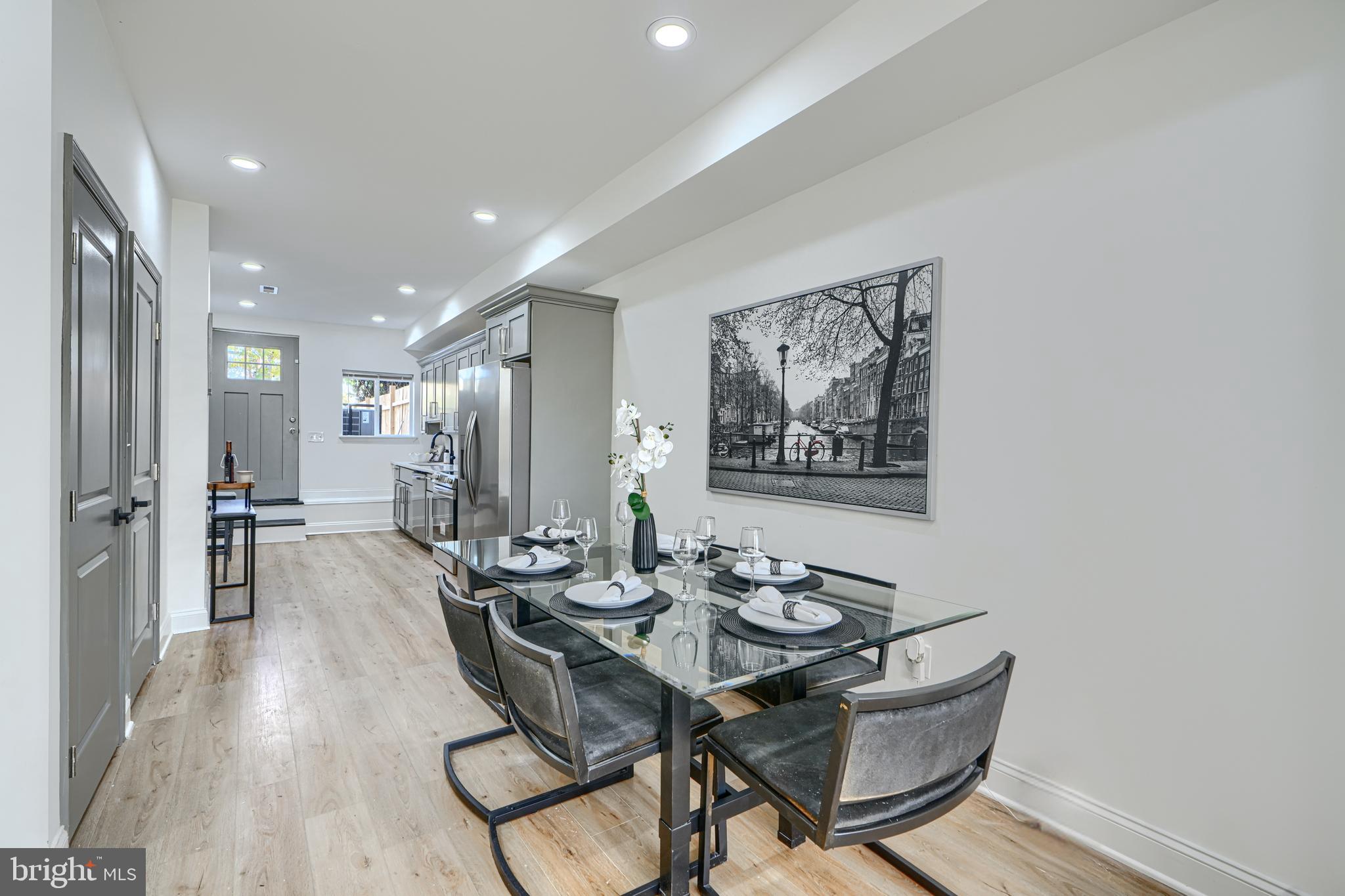 BROADWAY EAST - Residential