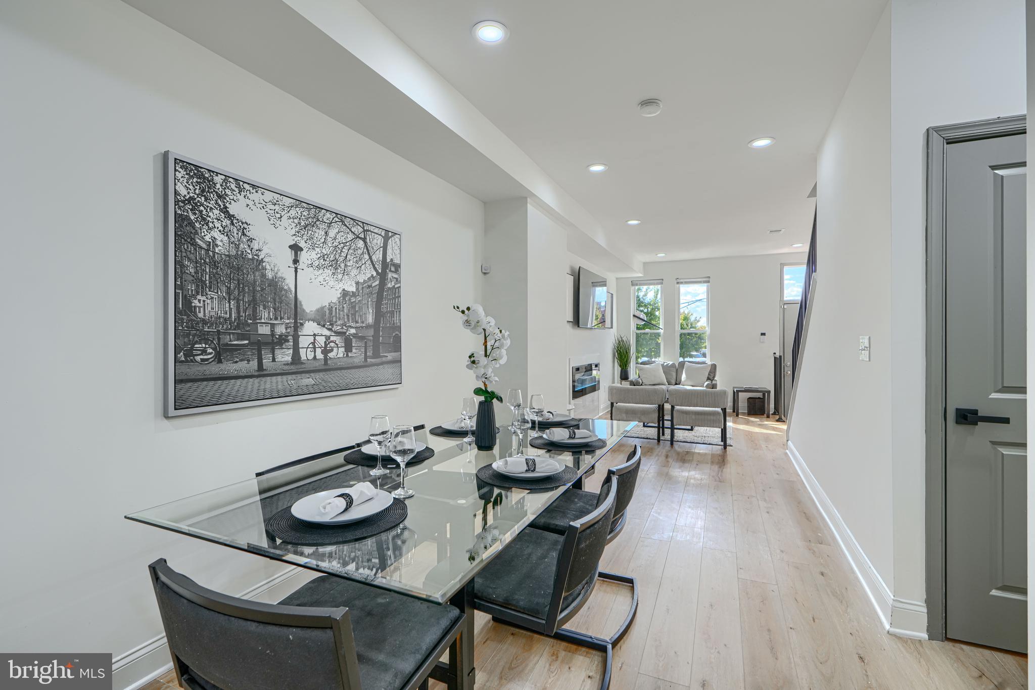 BROADWAY EAST - Residential
