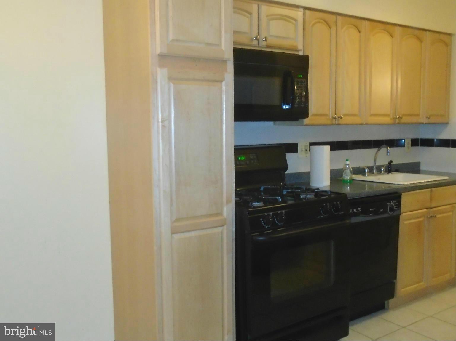 WHISKEY BOTTOM - Residential Lease