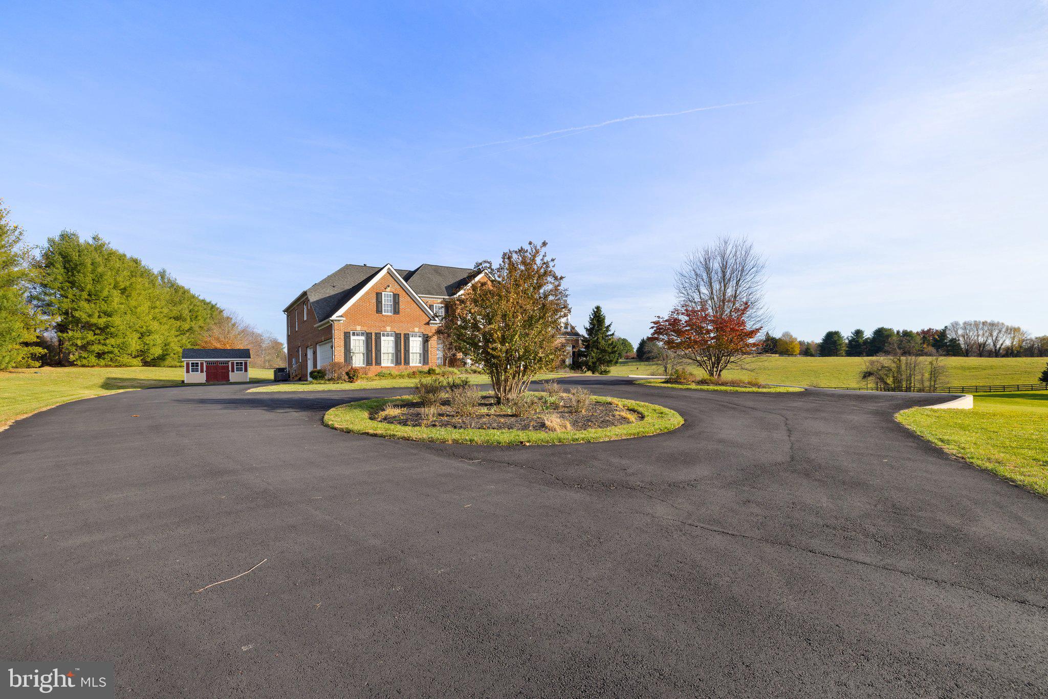 WOODBURN - Residential