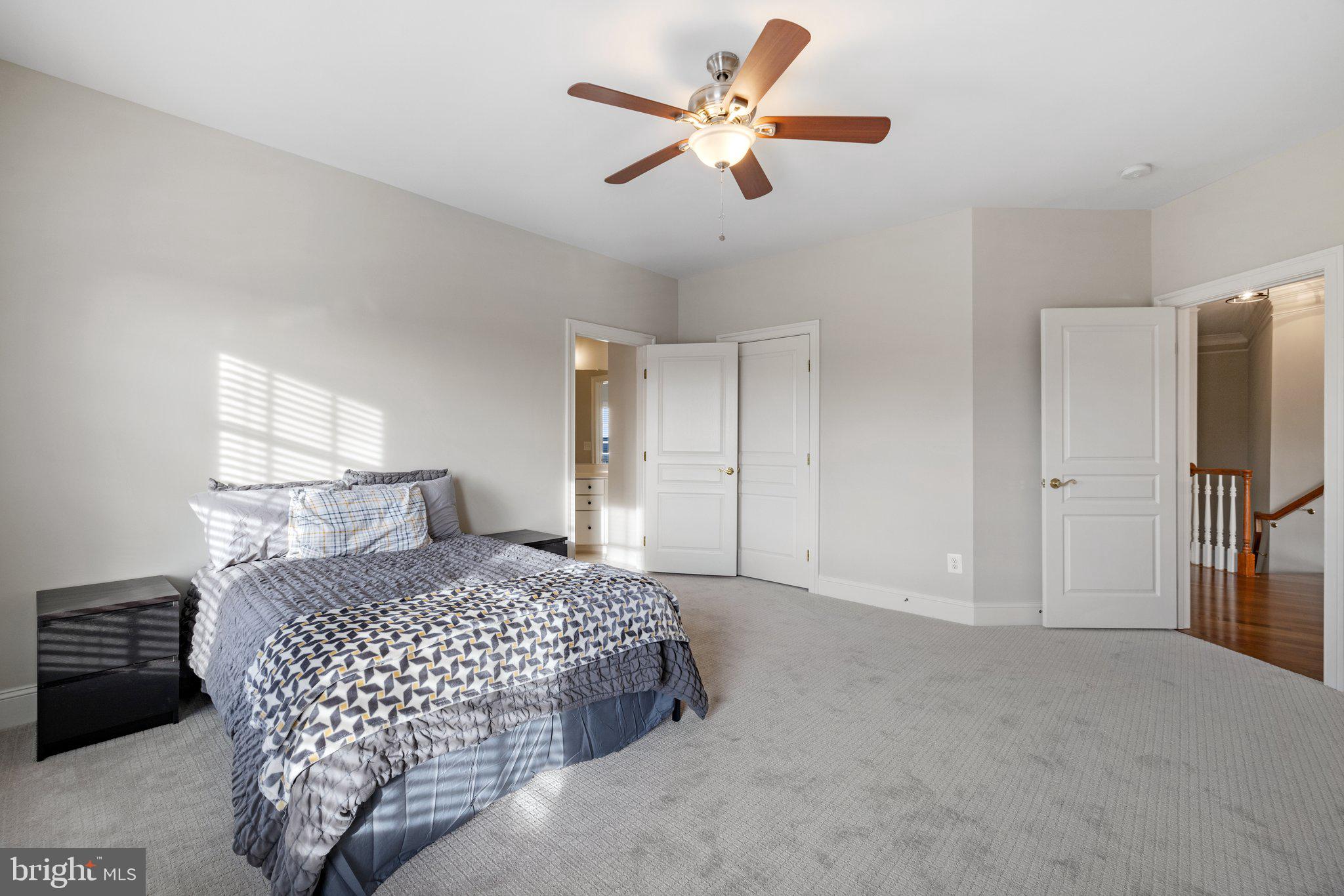 WOODBURN - Residential