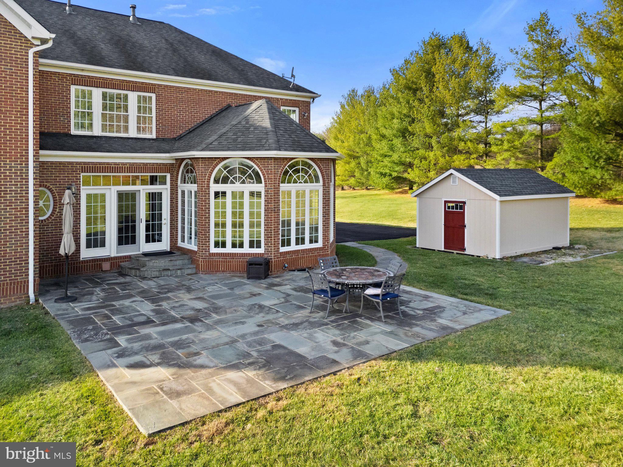 WOODBURN - Residential