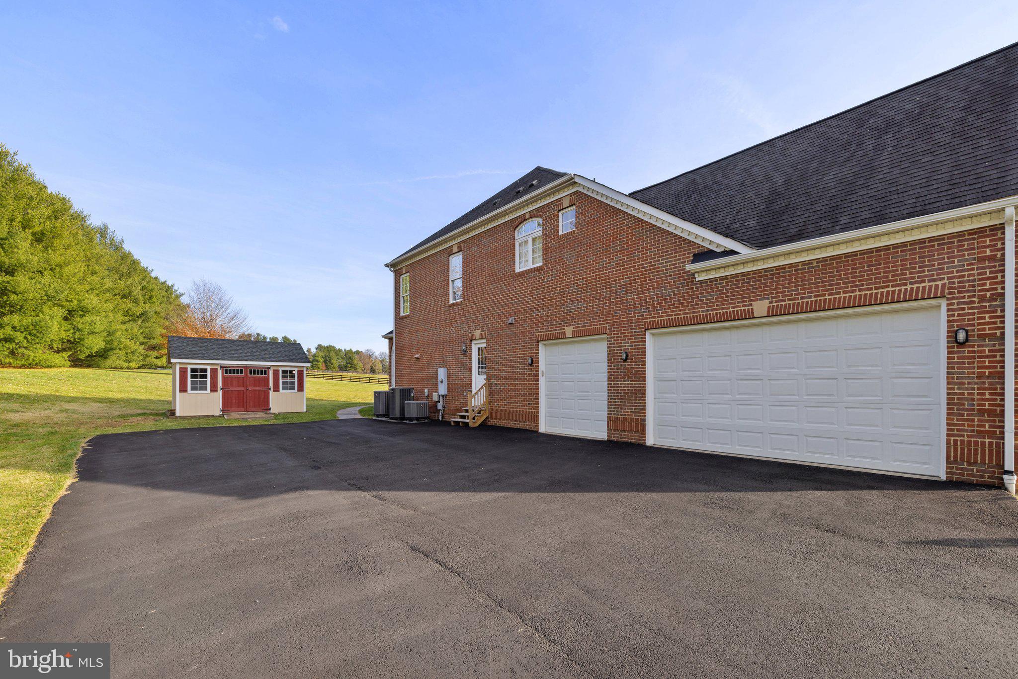 WOODBURN - Residential