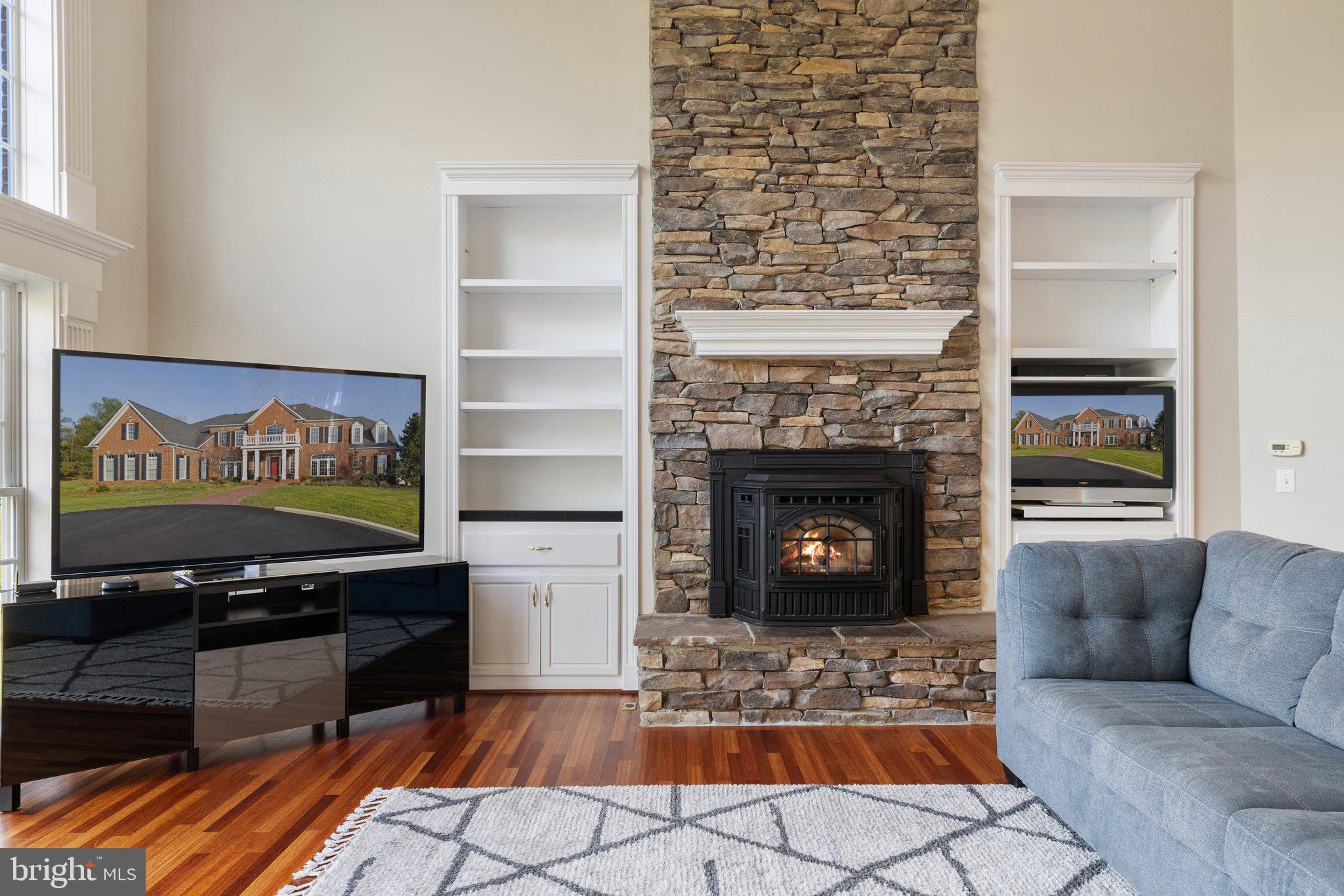 WOODBURN - Residential