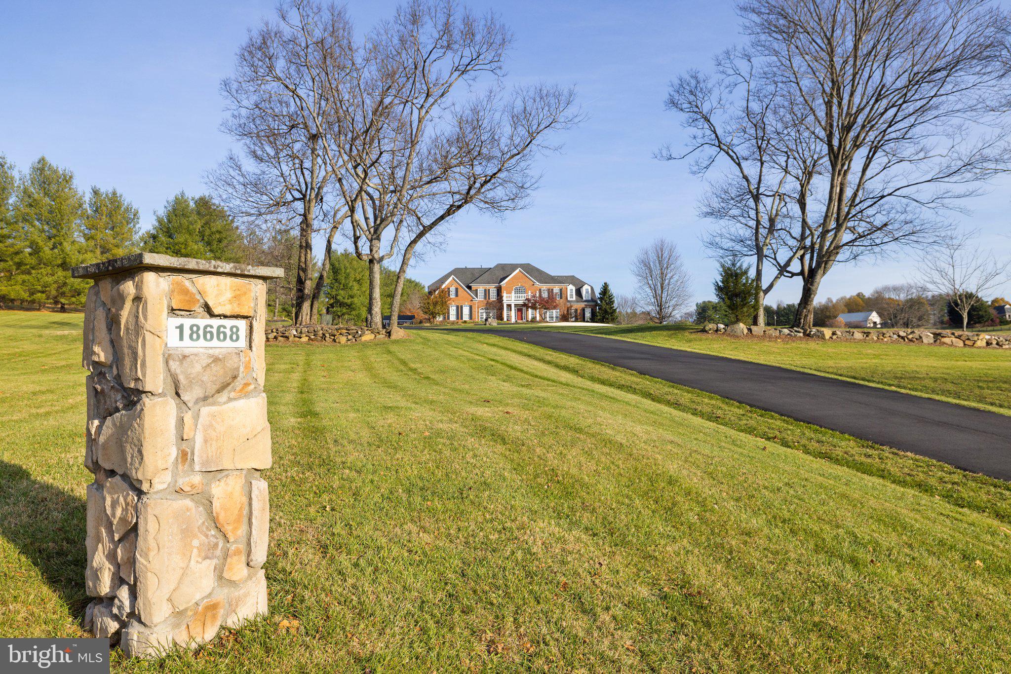 WOODBURN - Residential