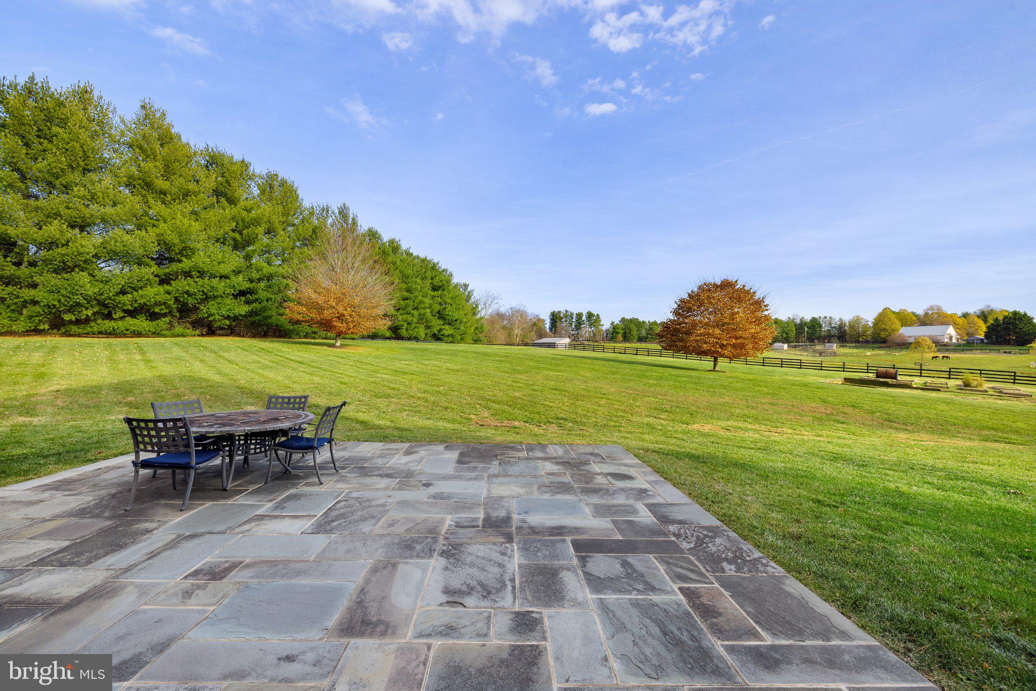 WOODBURN - Residential