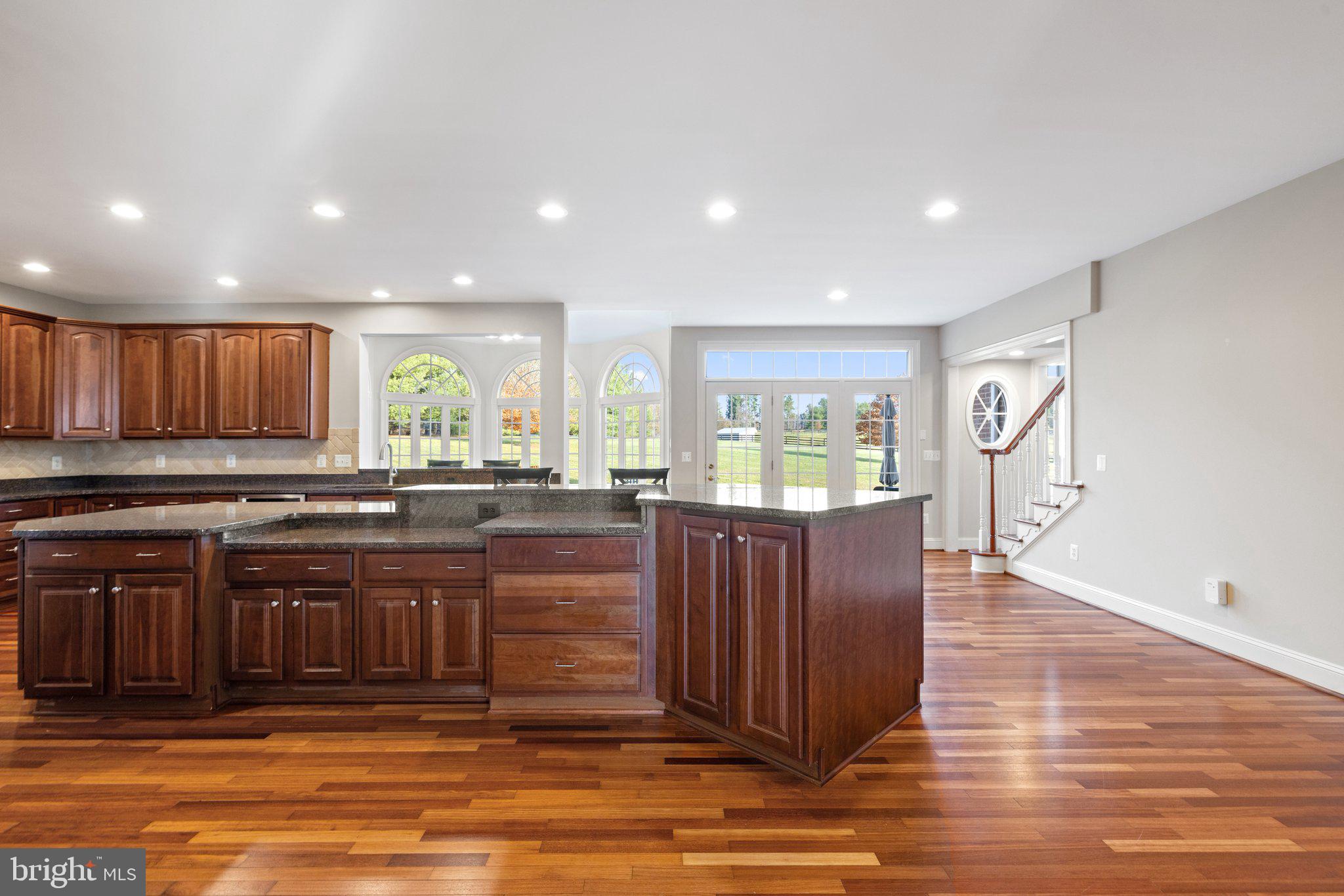 WOODBURN - Residential