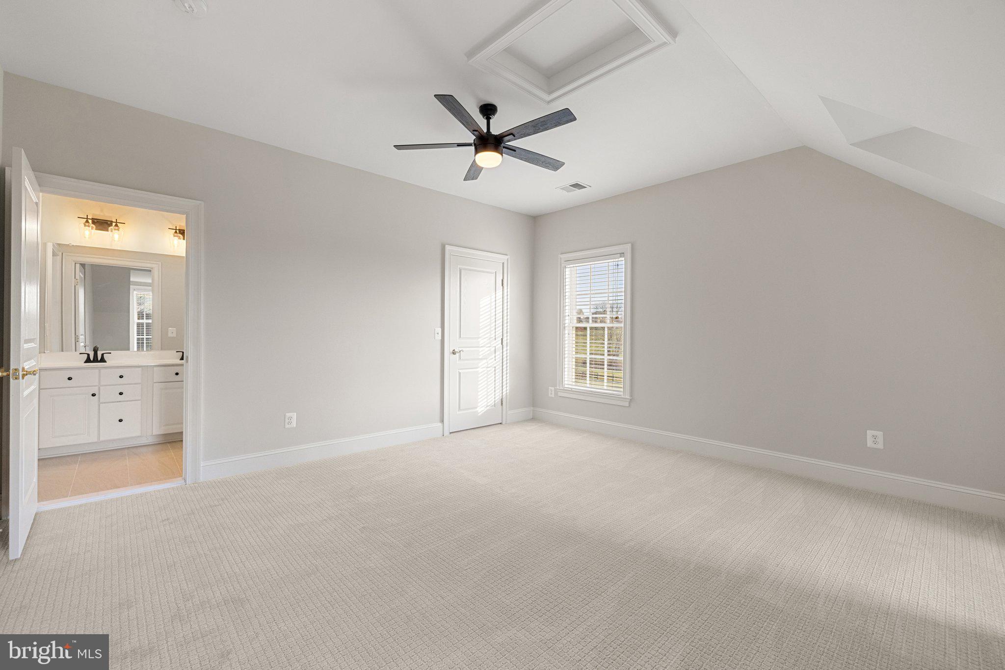 WOODBURN - Residential