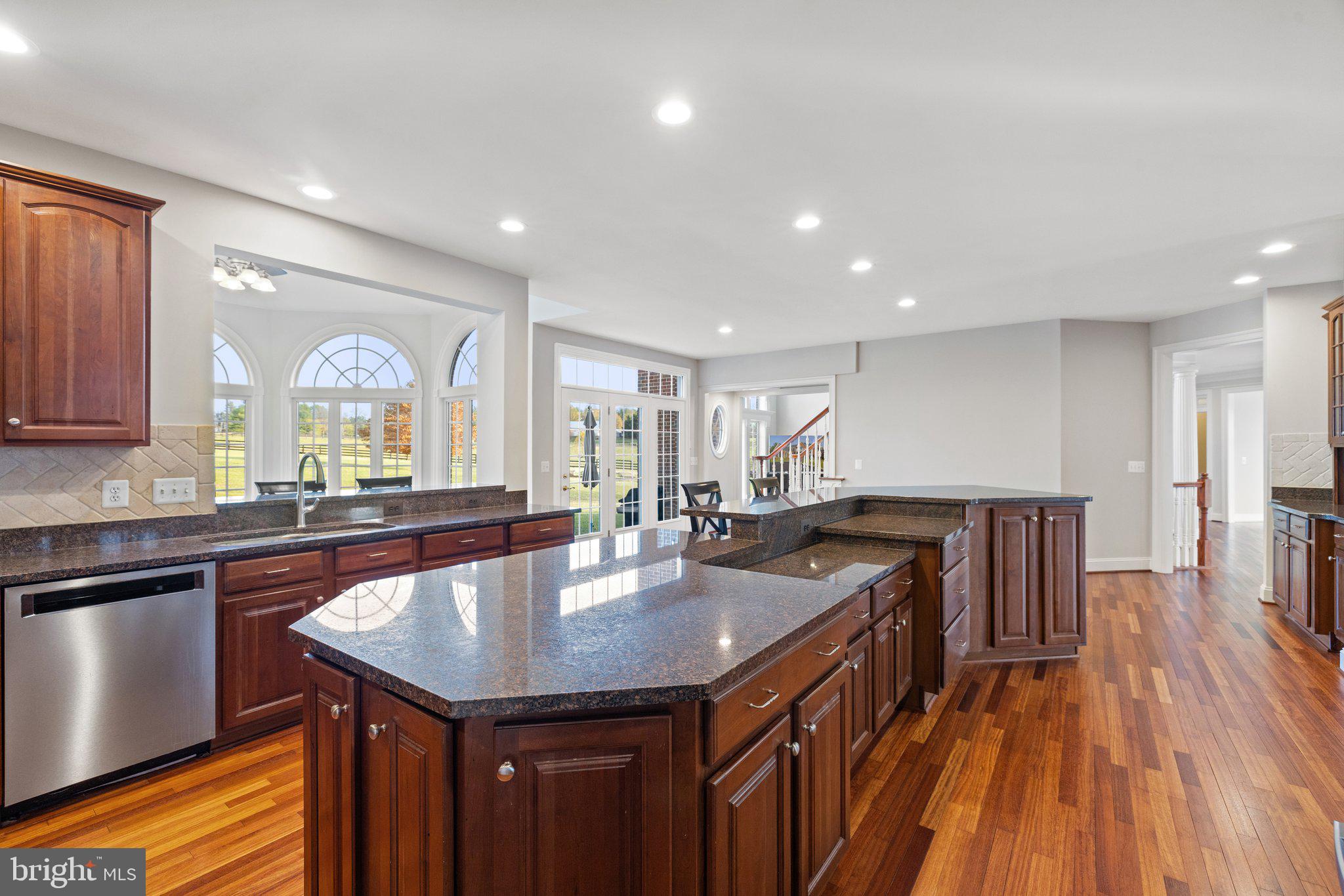 WOODBURN - Residential