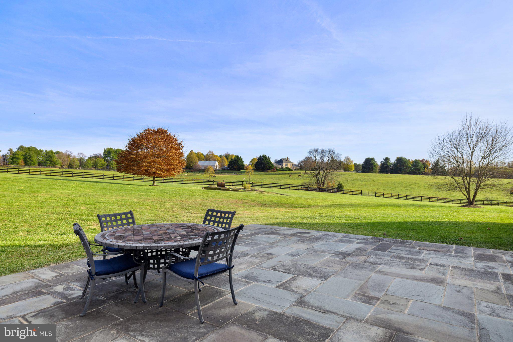 WOODBURN - Residential