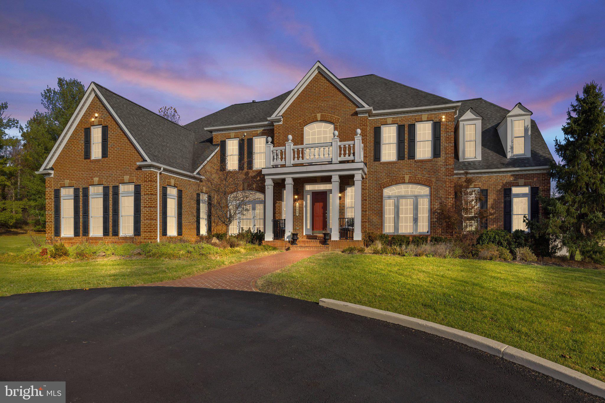 WOODBURN - Residential