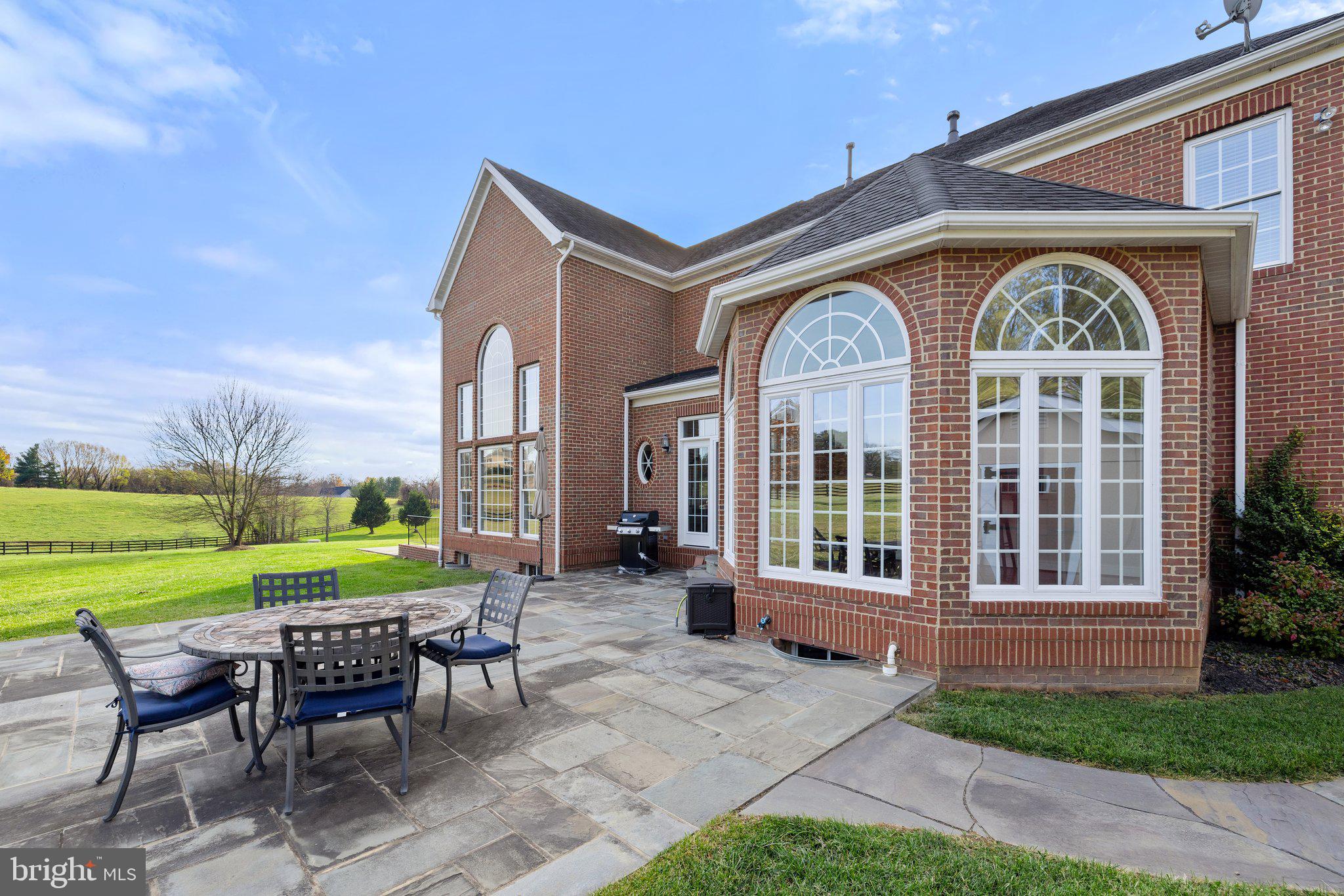 WOODBURN - Residential