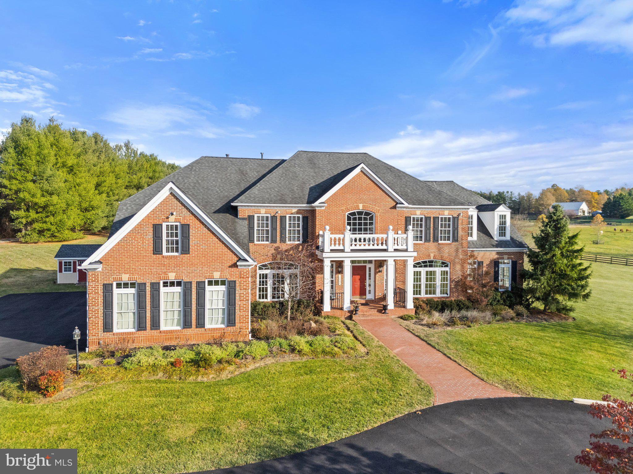 WOODBURN - Residential