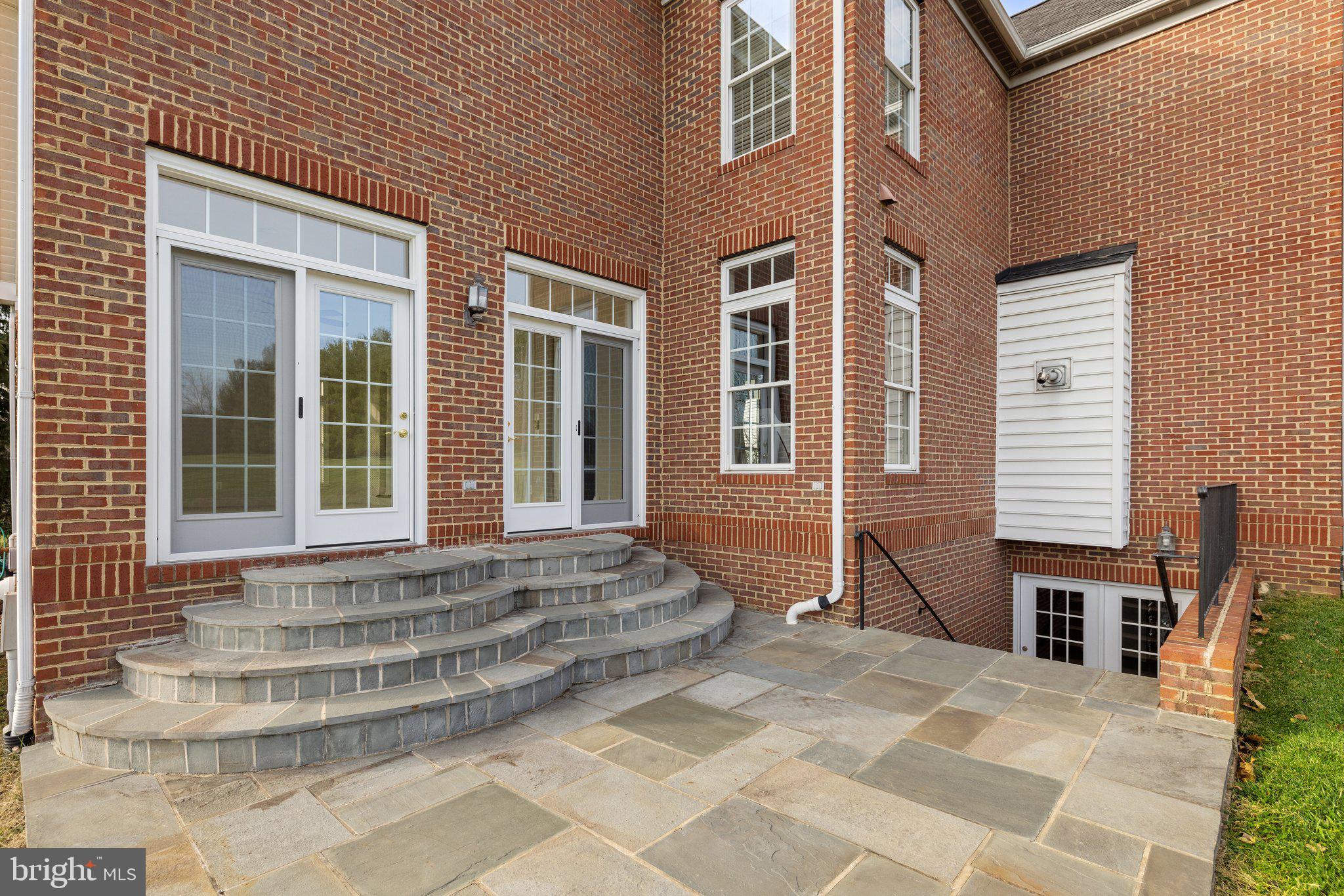 WOODBURN - Residential