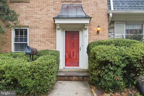 MLS: MDMC2256392
