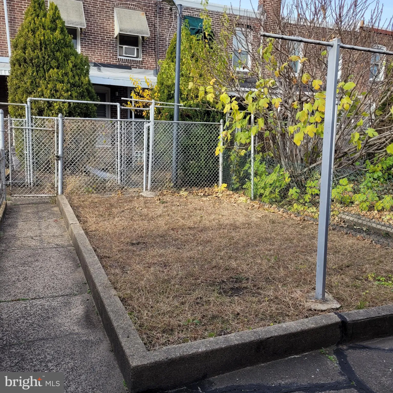 Philadelphia, Pennsylvania 19134, United States, 3 Bedrooms Bedrooms, ,1 BathroomBathrooms,Residential,Pending,27353