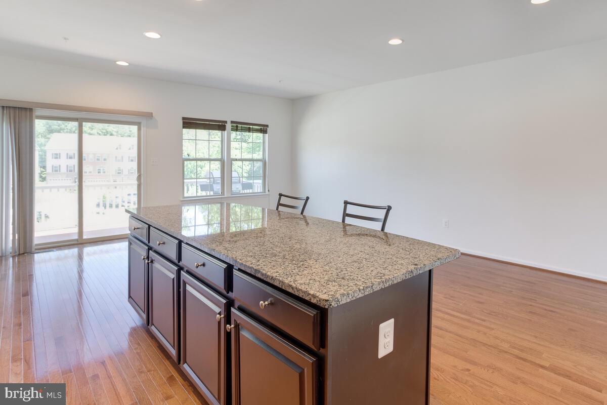 PARKSIDE - Residential