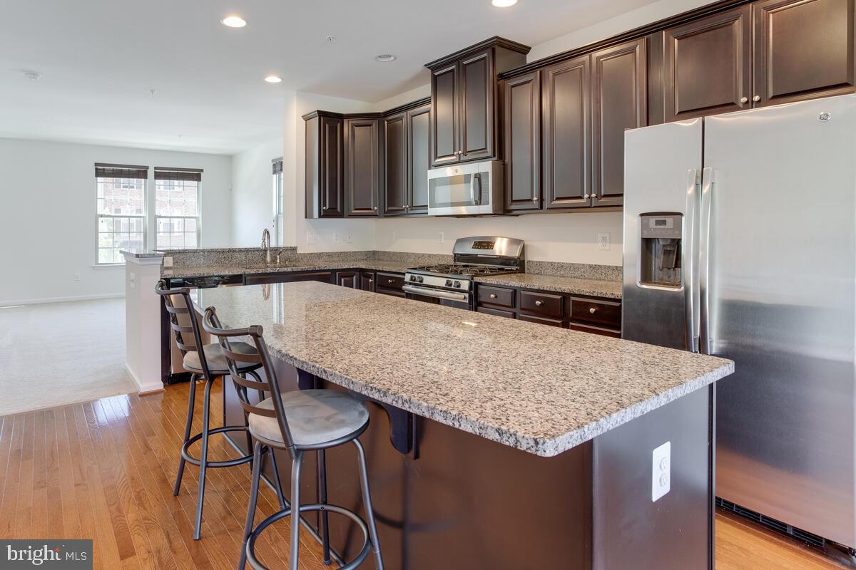 PARKSIDE - Residential