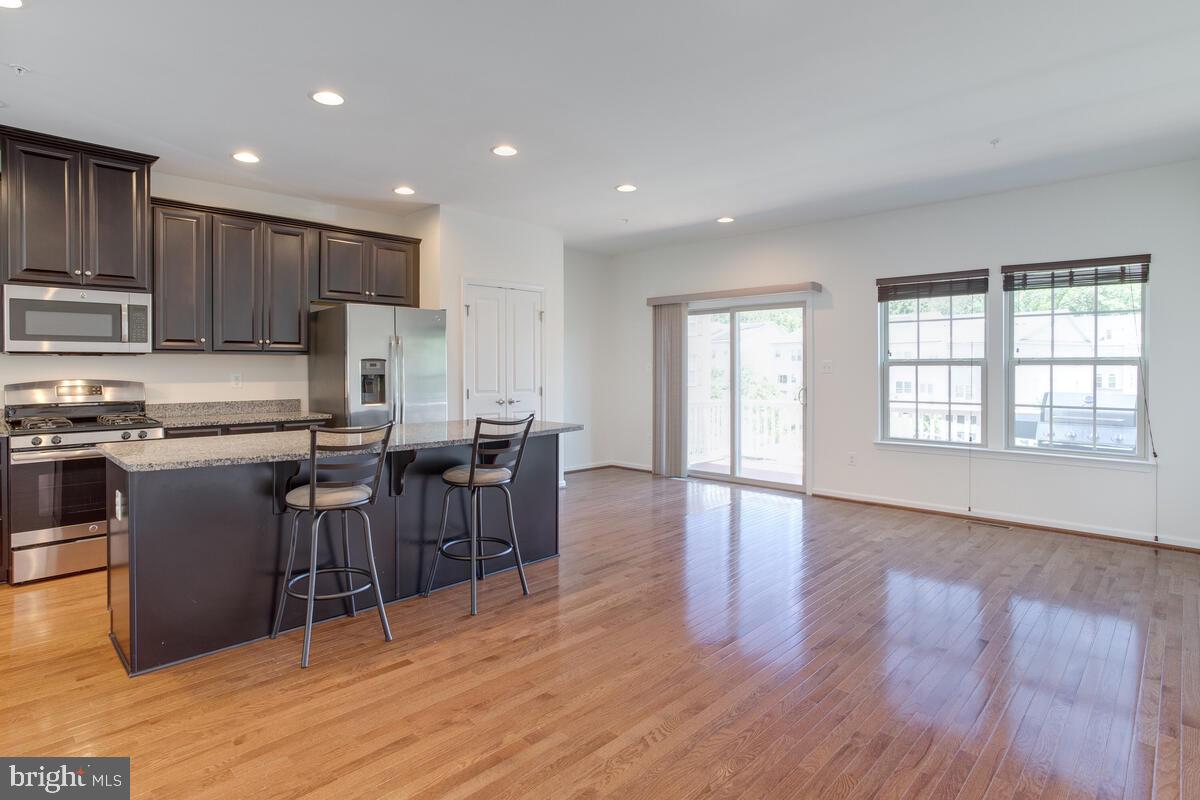 PARKSIDE - Residential