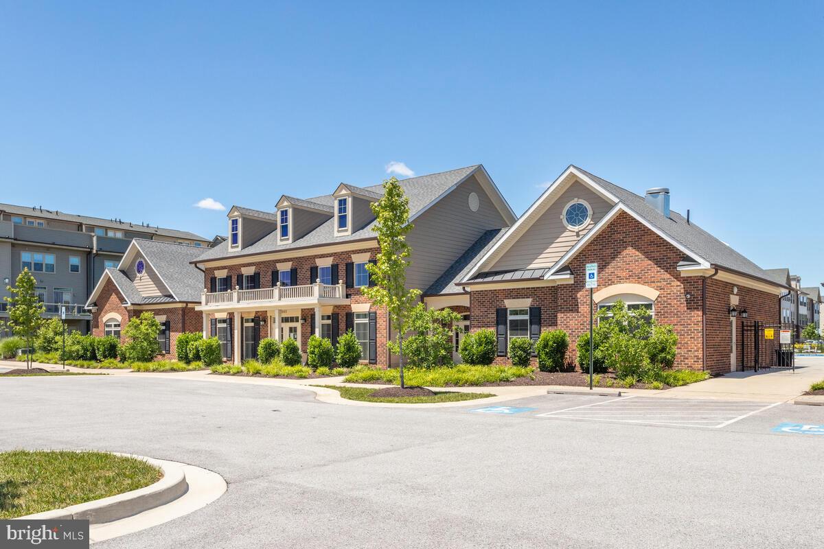 PARKSIDE - Residential