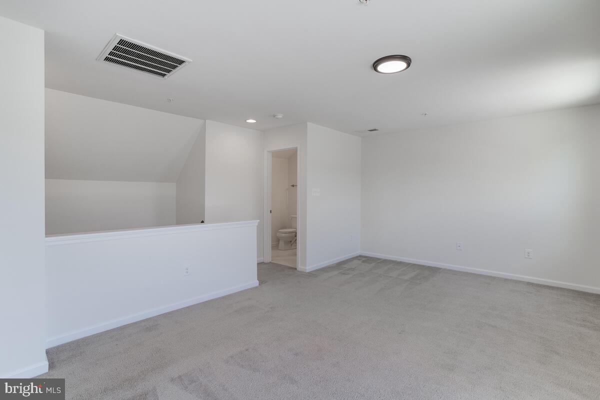 PARKSIDE - Residential