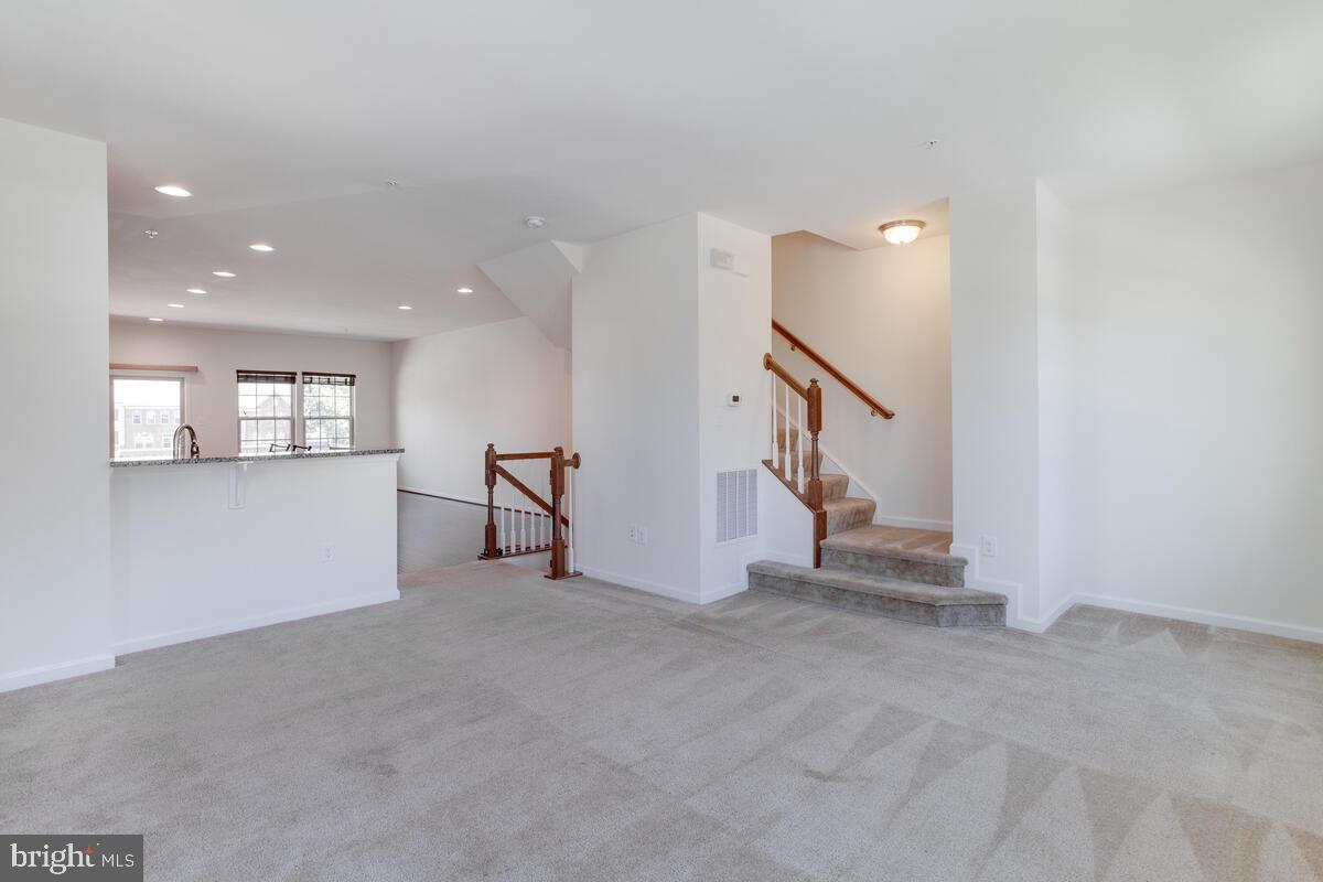 PARKSIDE - Residential