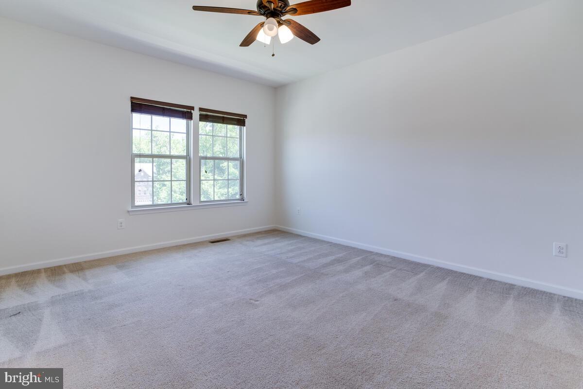 PARKSIDE - Residential