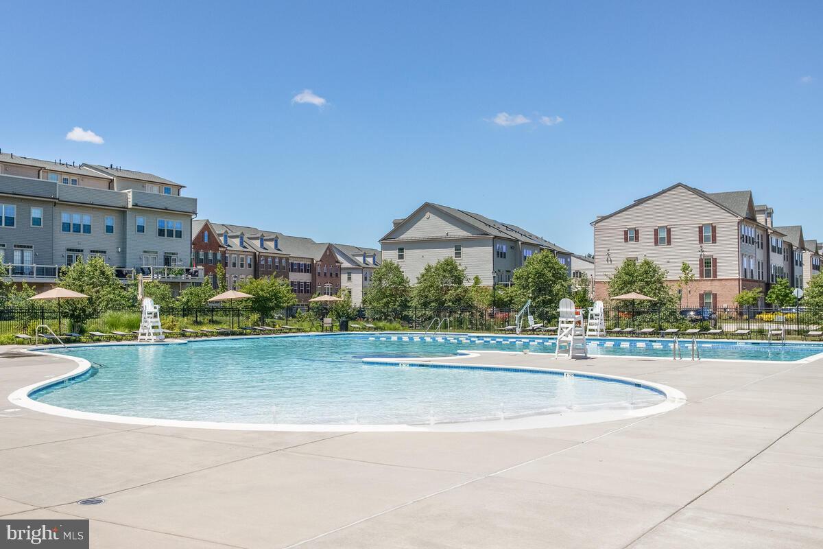 PARKSIDE - Residential