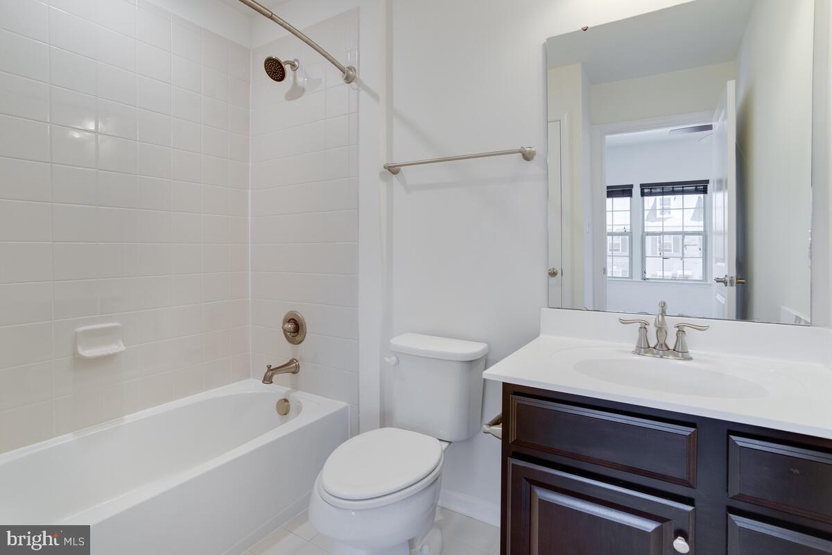 PARKSIDE - Residential