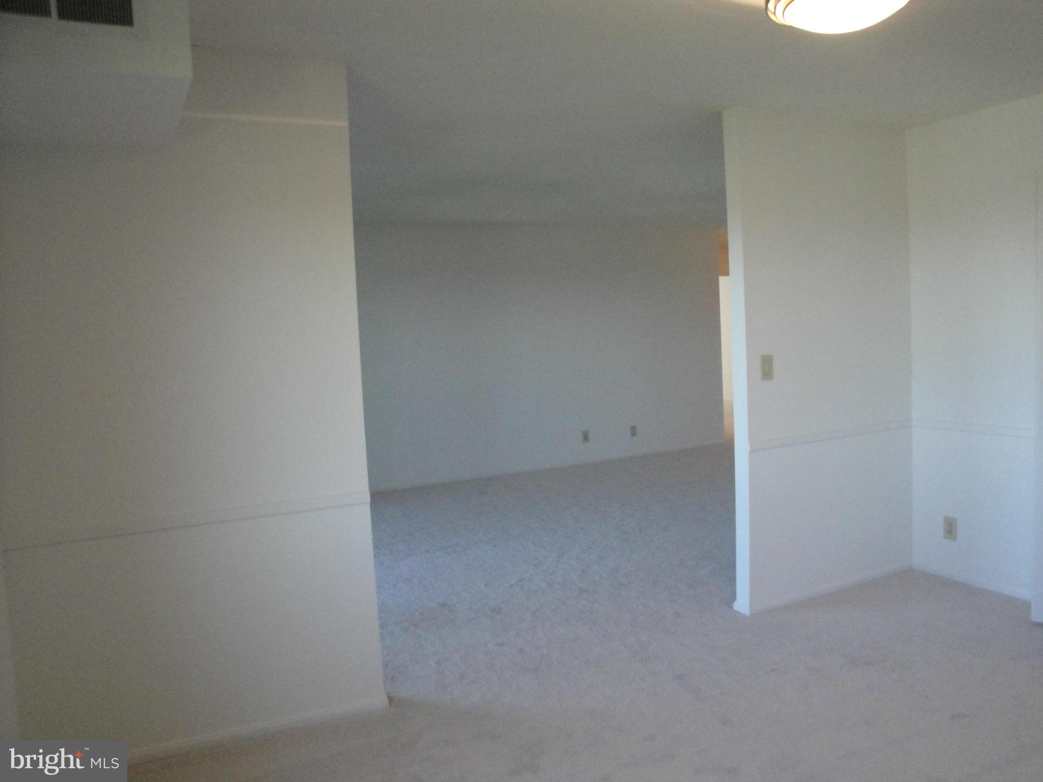 ROTONDA - Residential Lease