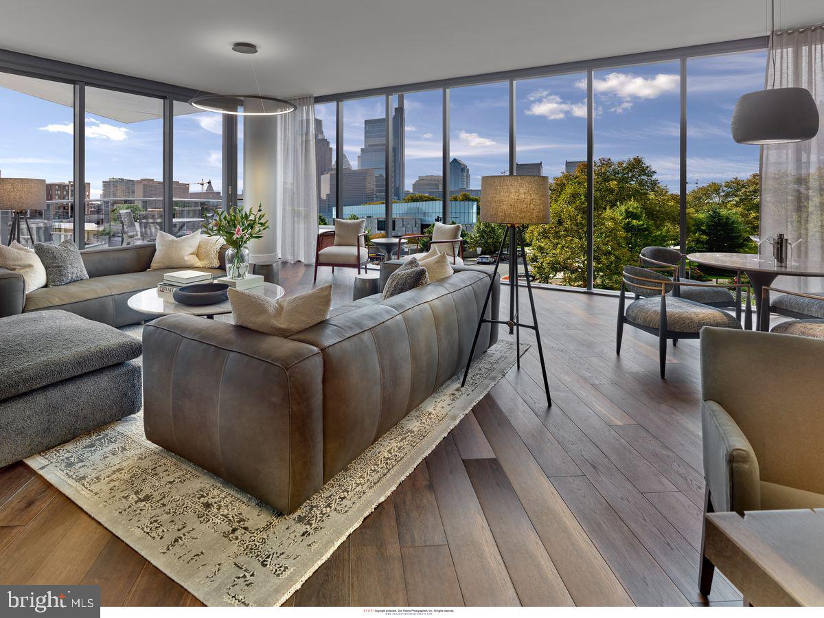 ART MUSEUM AREA - Residential